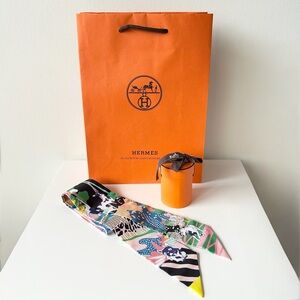 Hermes En Liberte Silk Twilly